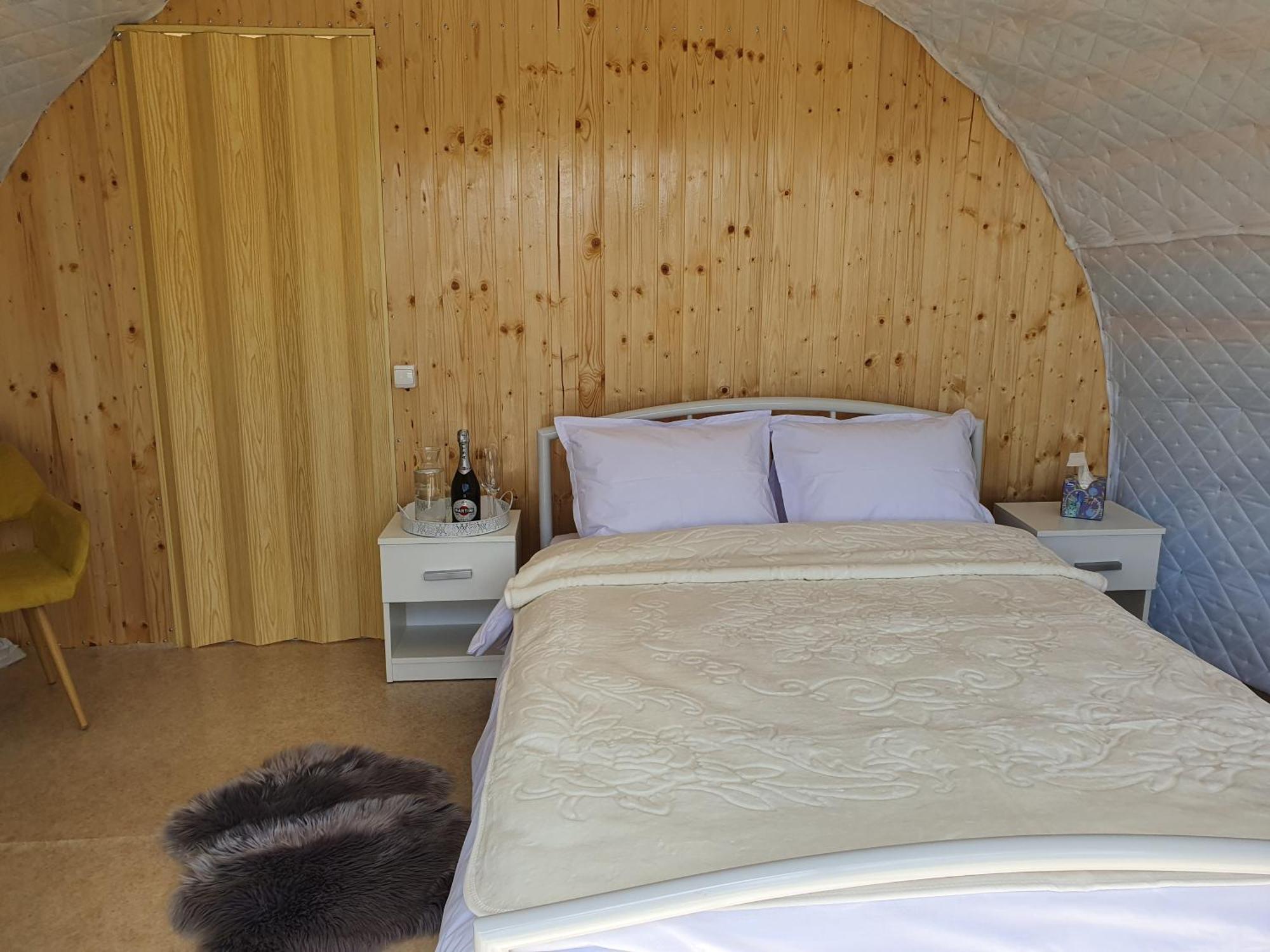 Sunrise Glamping Retreat Hotel Galesu Ruang foto