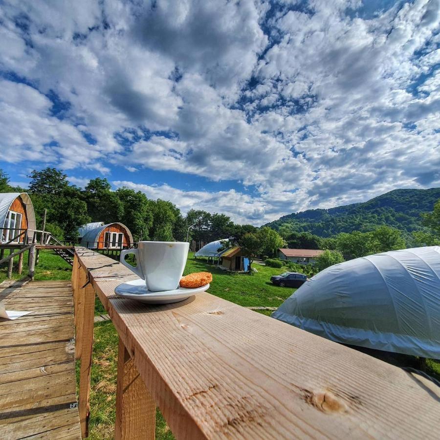 Sunrise Glamping Retreat Hotel Galesu Bagian luar foto