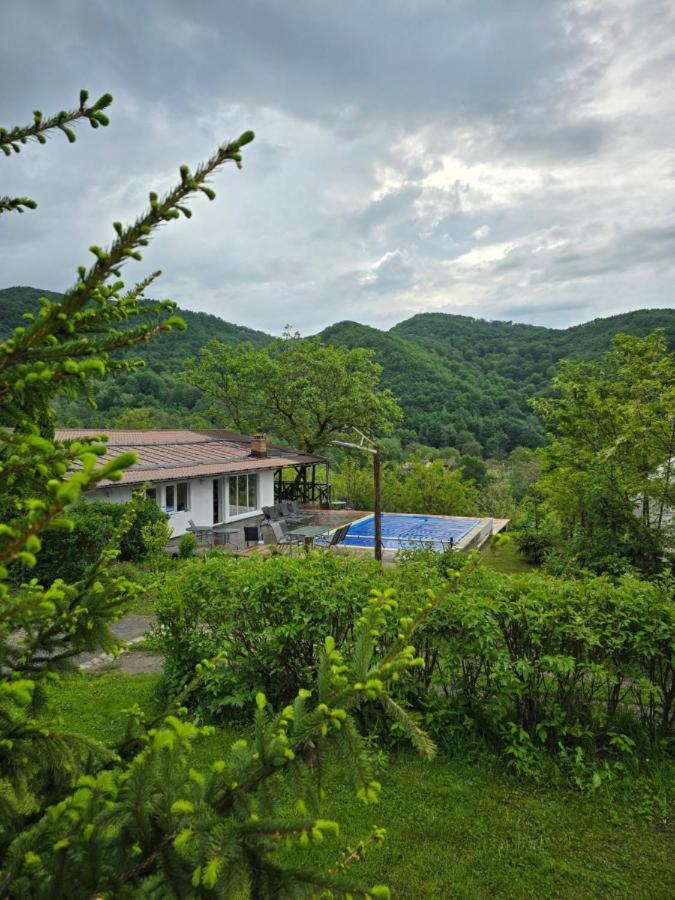 Sunrise Glamping Retreat Hotel Galesu Bagian luar foto